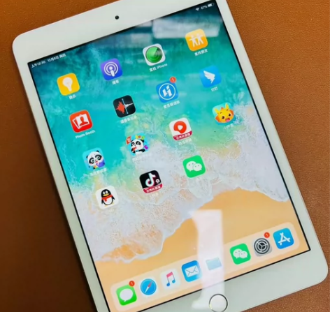 ?出个人iPad 九成新平板电脑女生自用闲...