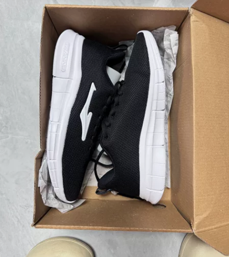 鸿星尔克男鞋跑步鞋夏季网鞋新款软底黑色鞋子...