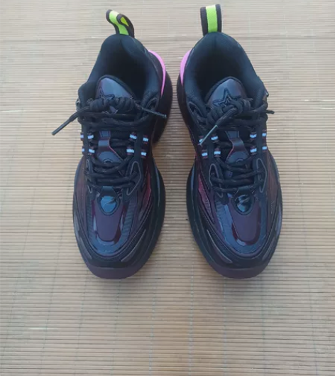 38码李宁新款运动鞋 鞋子八成新以上，保证...