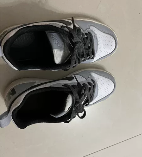 nike两双原价922 adidas一双原...
