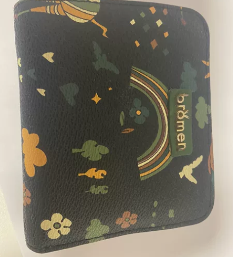 不莱玫钱包9成新 便宜出 朋友买的礼物闲置...