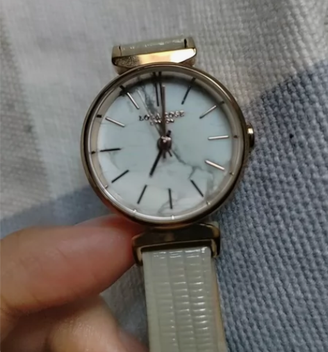 手表lolarose正品 不喜欢这个配色了...