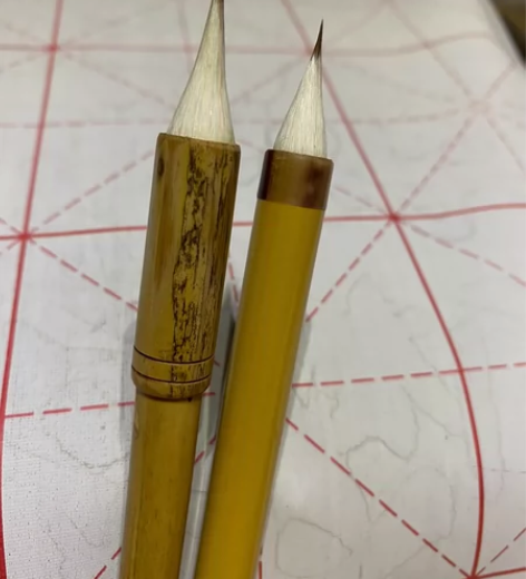 同出2支鸡距毛笔 口径0.8-0.9cm ...