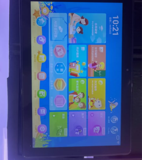 知学通学习平板，4+64 有小学到高中的课...