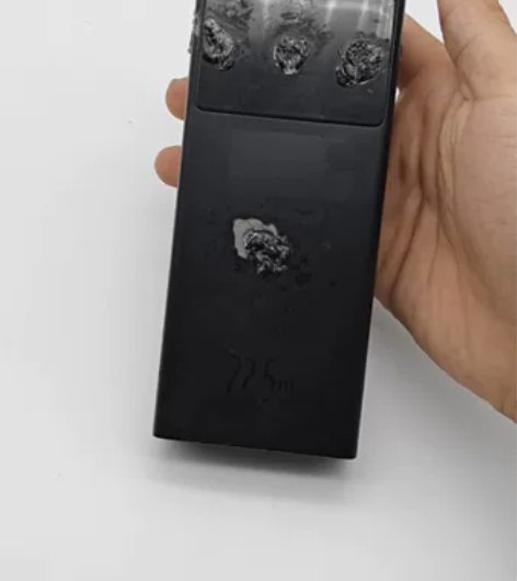 倍思20000毫安22.5W超级快充充电宝...