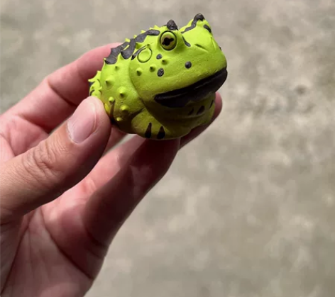 紫砂茶宠 霸王蛙 高4直径4.3全场包邮新...