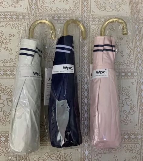 学院风只有米白色，粉色，库存出售，蓝色已出...