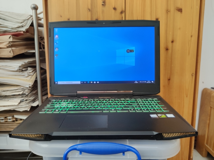 机械革命x6ti-s i7 4g显卡 双硬...