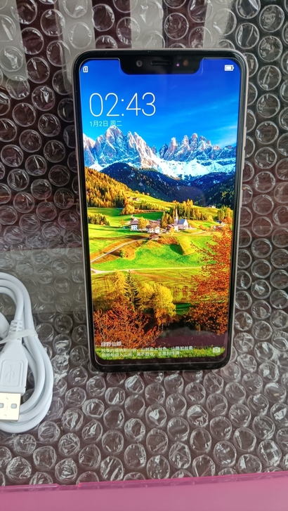 海信F28 4+64g 全网通4g 刘海屏...