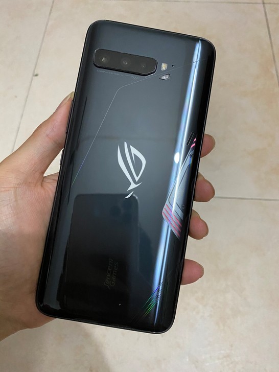 ROG游戏手机3经典版 12GB+128G...