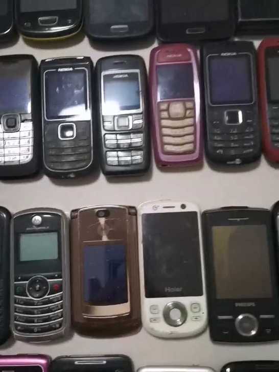 品牌手机打包出售共45台。三星手机。诺基亚...