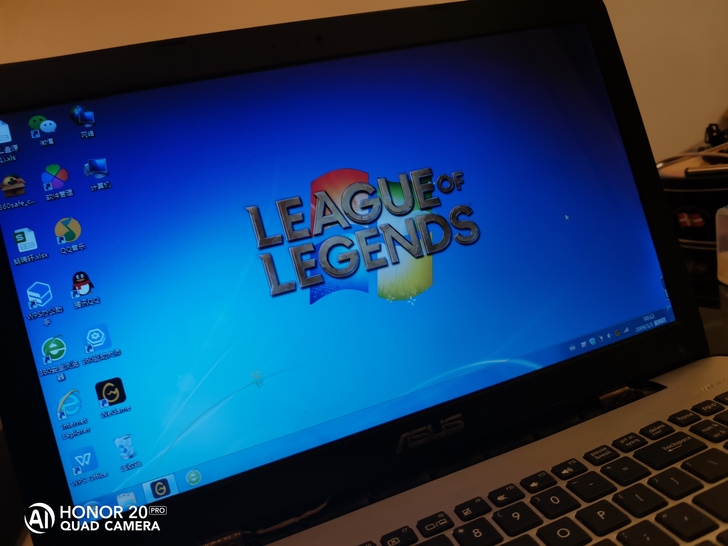 华硕笔记本，用了3年左右，自己加装了固态硬...