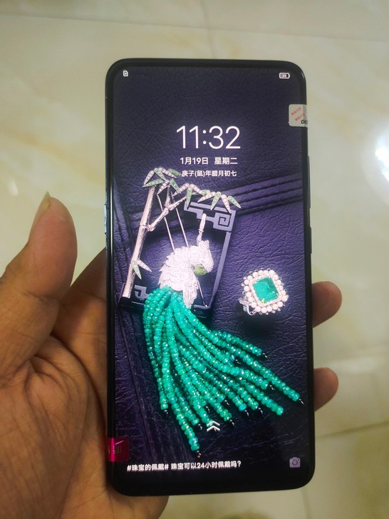 Vivox27手机，手机成色如图，所有功能...