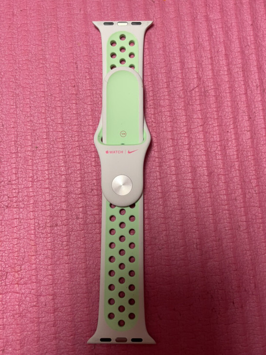 Nike Apple Watch 38/4...