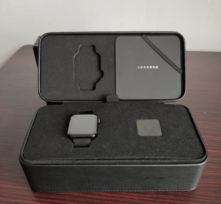 小米手表 基础版 尊享版
