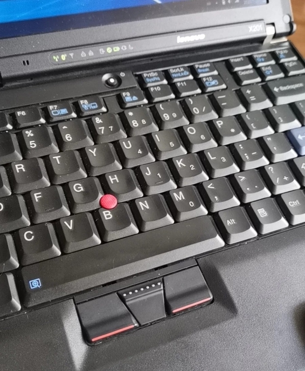 Thinkpad X201i  89成新，...