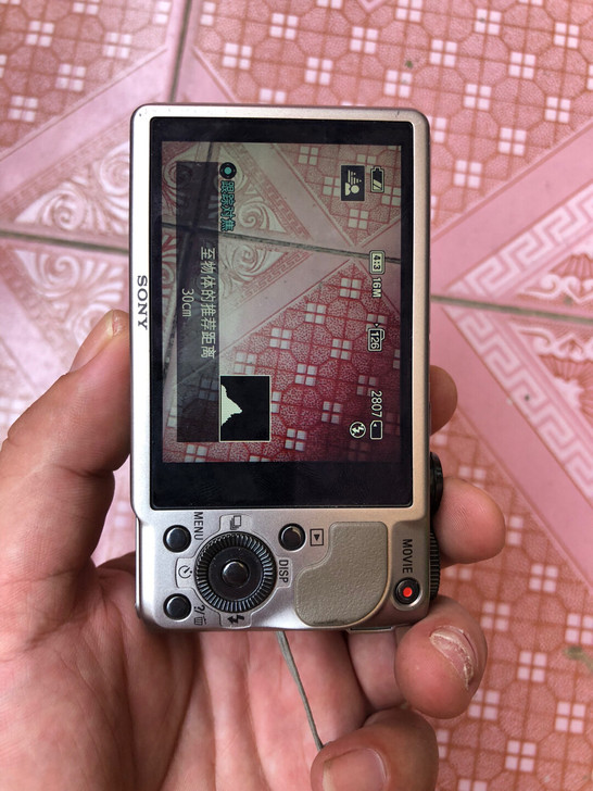 索尼HX9数码相机