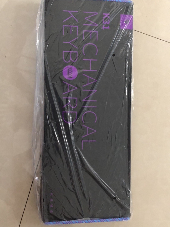 机械师K31机械键盘青轴电竞游戏办公电脑笔...