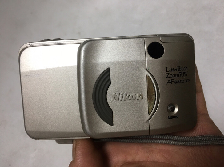 尼康Nikon zoom700w 胶卷相机...