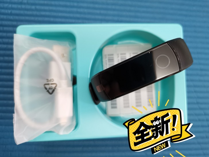 荣耀手环4 陨石黑