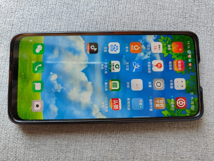 闲置OPPOK3(6+64)手机一部,九成...