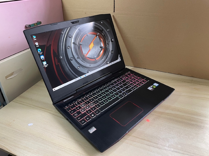 机械革命深海泰坦X1/GTX1060独显6...