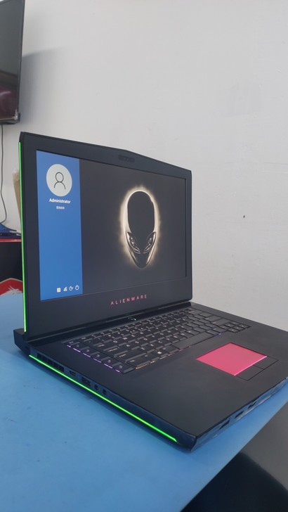 出售外星人笔记本15-r3一台   15....