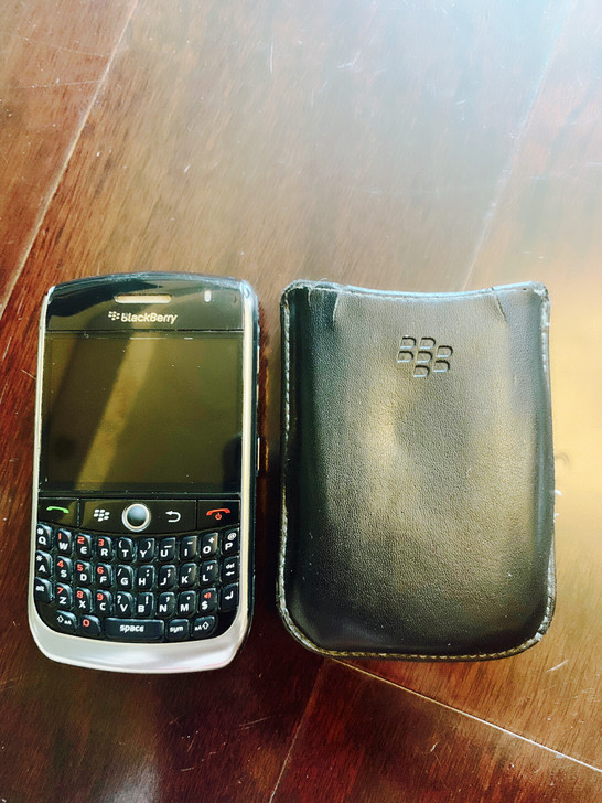 黑莓手机 blackberry 手机