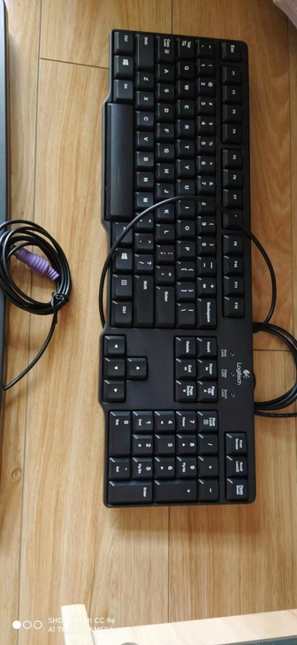 罗技 有线键盘 k100 后盖有拆开上过油...