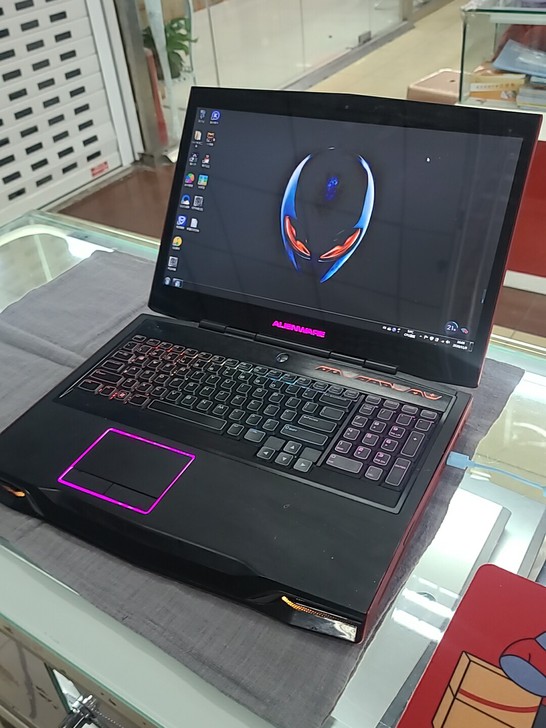 外星人m17xR3游戏本