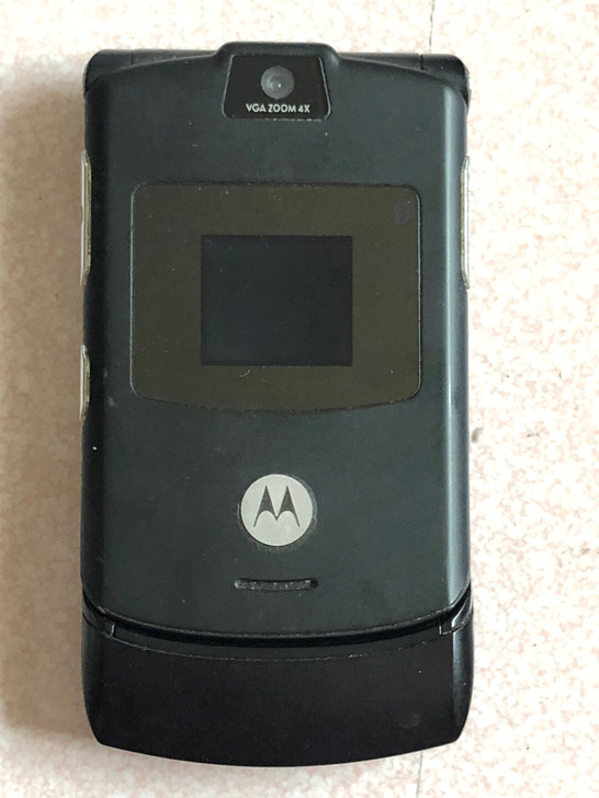 Motorola/摩托罗拉V3经典超薄移动...