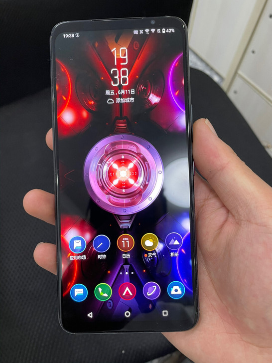 华硕rog5、8+128G、专业游戏手机、...