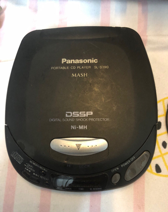 Panasonic/松下CD随身听，机器使...