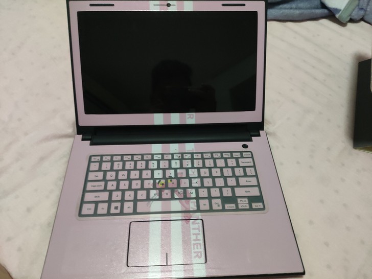 Dell inspiron 14笔记本电脑