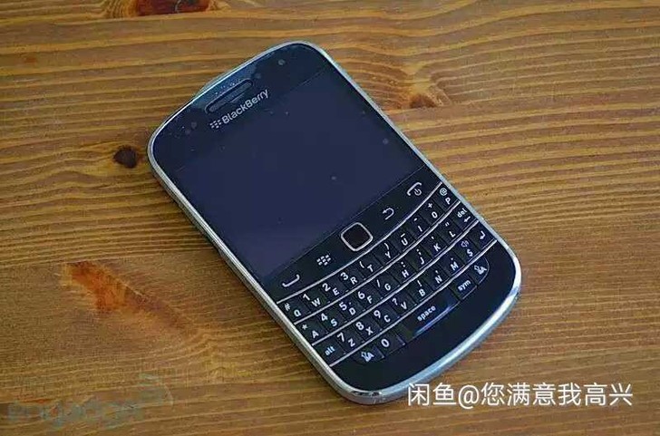 自用黑莓9900 闲置物品，七八成新。正常...