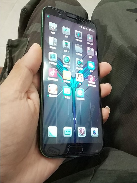 黑鲨游戏手机6+64
