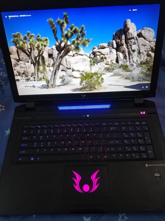 i7 4800加16g未来人类X911双独...