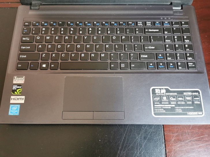 品牌型号 神舟战神系列  自己加了个固态硬...