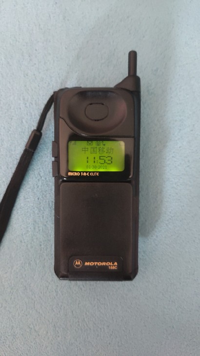 摩托罗拉 二哥大 168C改装机。