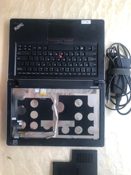 联想E40笔记本开不了机档配件卖有想收的拿...