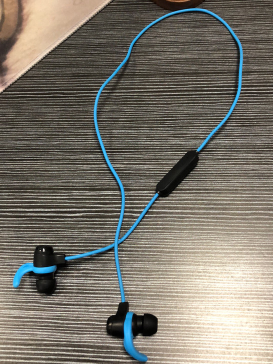 爱国者wuxian耳机