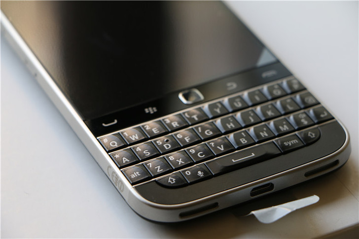 BlackBerry/黑莓 Classic...