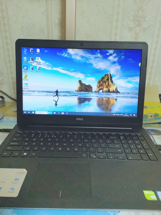 18年有发票戴尔灵越 5557