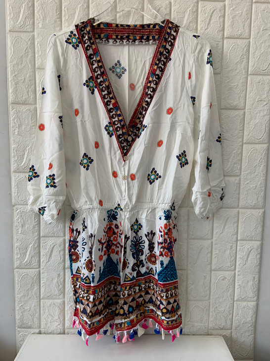 全新 L码波西米亚印花流苏下摆连体短裤