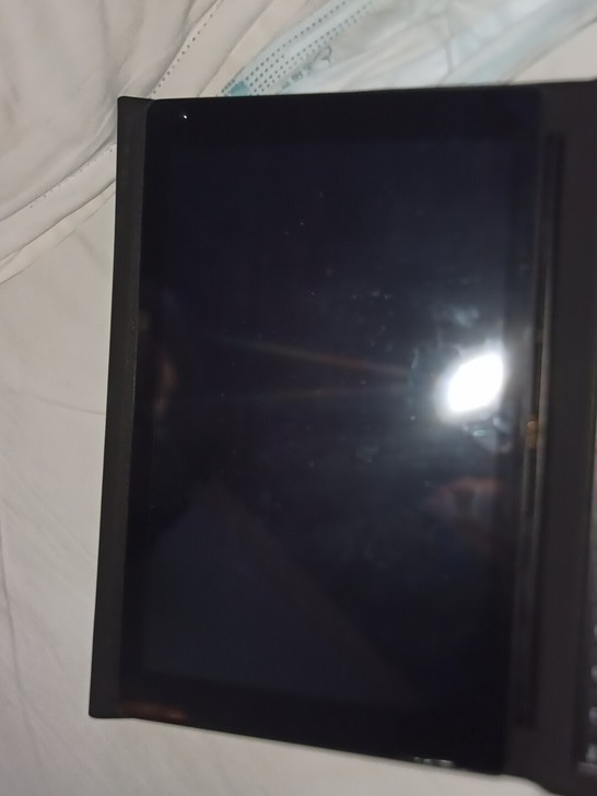 自己买的，新的买来拆开没用几天，电脑系统版...