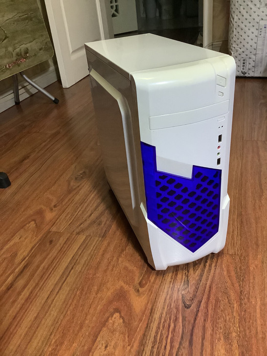 空机箱，有轻微使用痕迹，海拉尔包送，外地不出