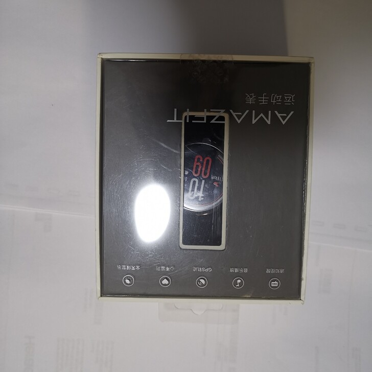 Amazfit运动手表,过年公司发的,本人...