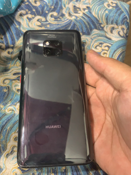 华为mate20 pro  ud屏幕指纹版...