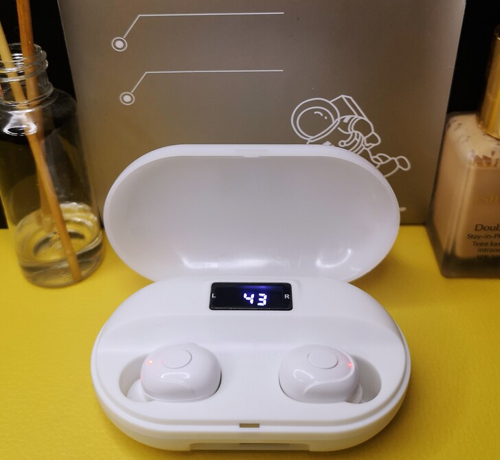 无线蓝牙耳机重低音迷你耳机多功能充电宝苹果...