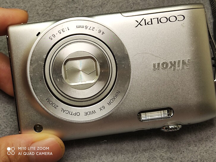 尼康s3200 数码相机